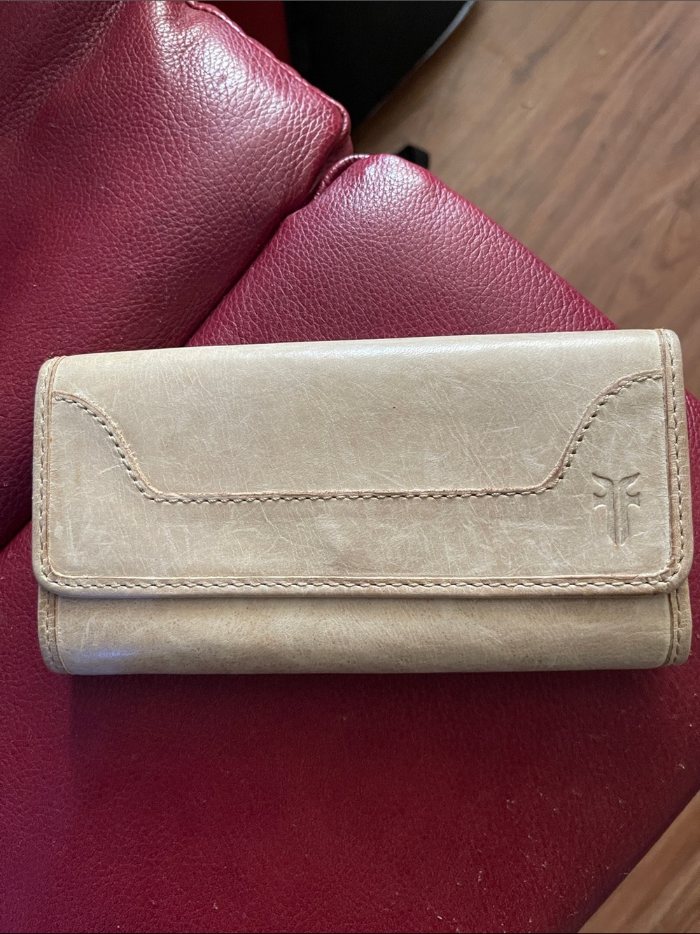 Frye Melissa Leather Trifold Wallet in Light Beige